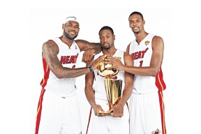 AYX-莱万多夫斯基在热火比赛中领先优势明显，持续失利引发热议！再创辉煌时刻