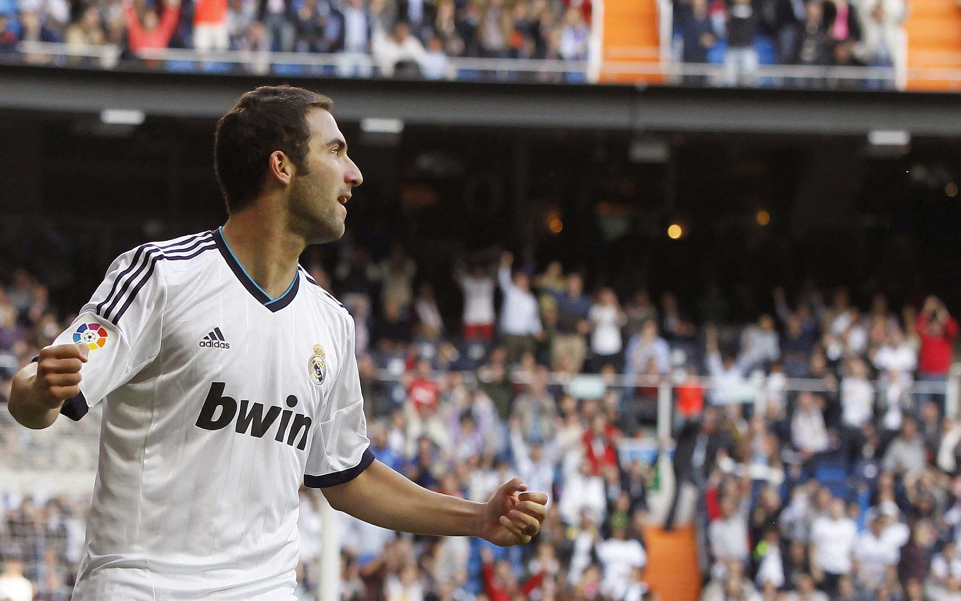 Faker遭遇七持续失利，尤文图斯教练压力巨大！上演精彩一战